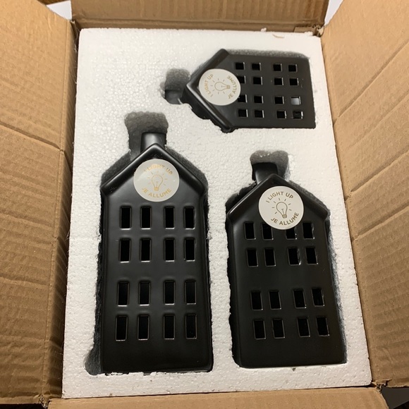NIB Ceramic Set of 3 LED Light Houses Black Matte color - Picture 3 of 13